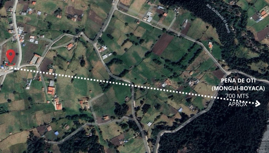 VISTA A LA PEÑA DE OTI (MONGUI-BOYACA) (1)